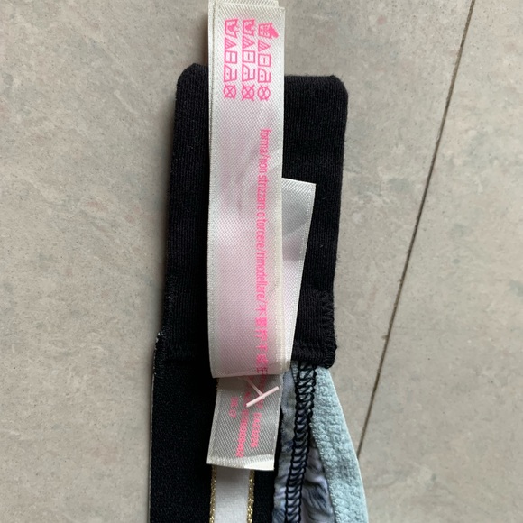 Victoris secret (pink) Bra - Picture 4 of 5